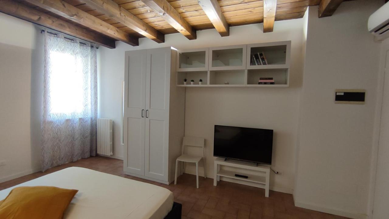 El Postesin Apartamento Verona Exterior foto