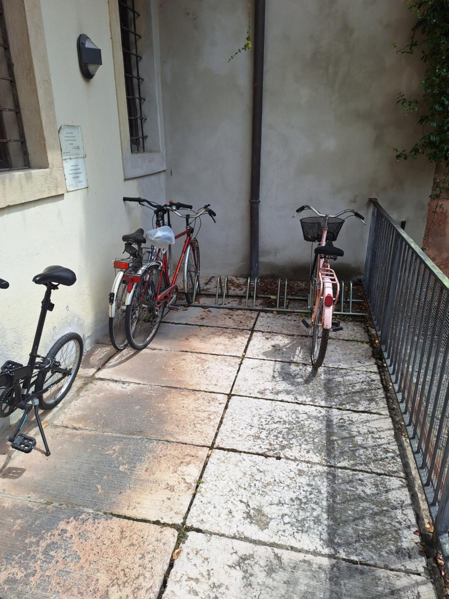 El Postesin Apartamento Verona Exterior foto
